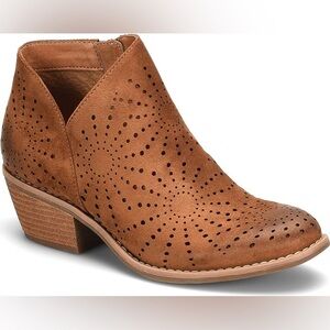 Sofft Eurosoft Tulip Tan Brown Suede Ankle Booties Women’s 8